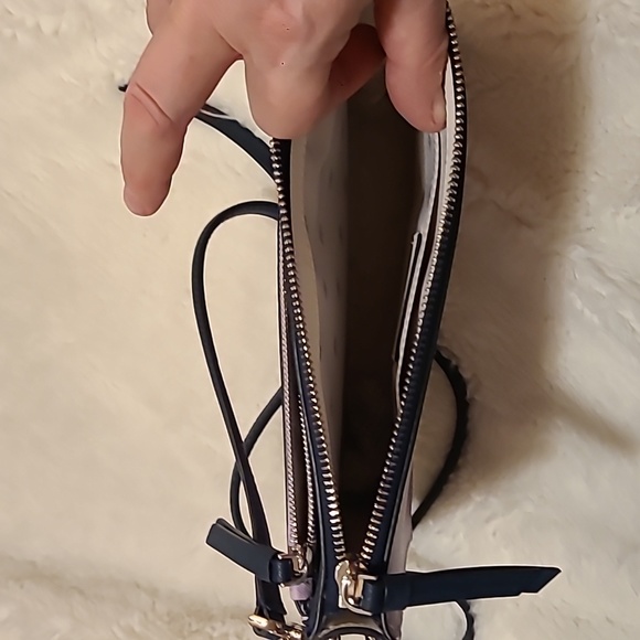 Kate Spade crossbody - Picture 5 of 6